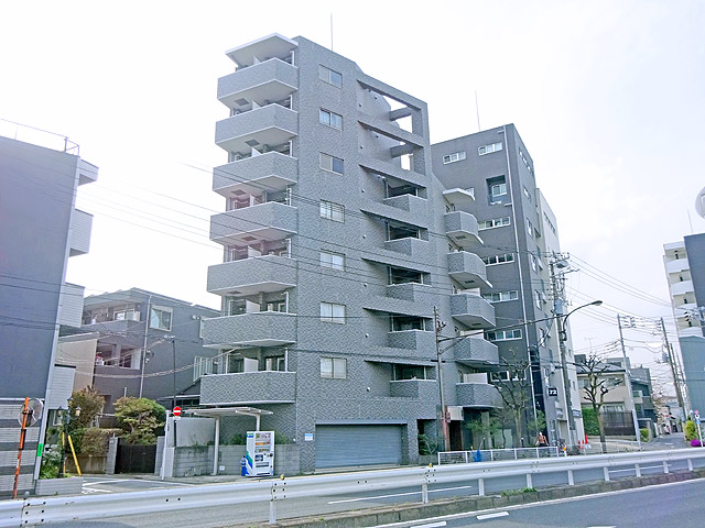 加瀬トランクルーム大田区田園調布本町